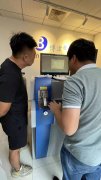 客戶需要測紫銅，斯派克與OBLF現場PK中……